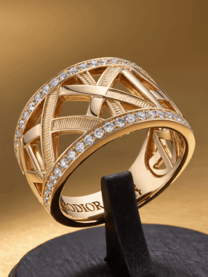 Unique Gold ring Rodior Diamand